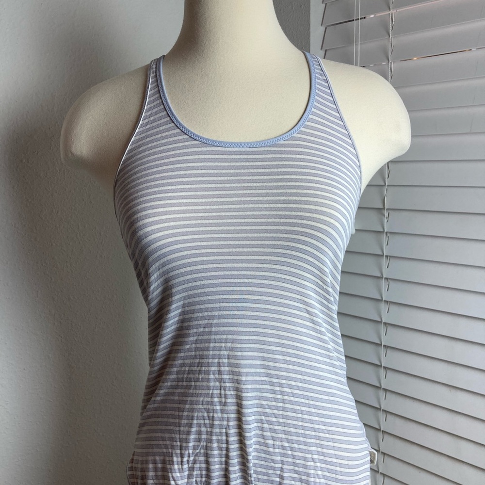 Lululemon Blue and White Striped Tank Top Racerback Women’s Size 2 Athletic Gear